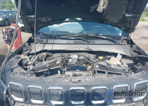 2022 Jeep Compass Latitude 4X4 z USA, uszkodzony, nr VIN 3C4NJDBB0NT216921